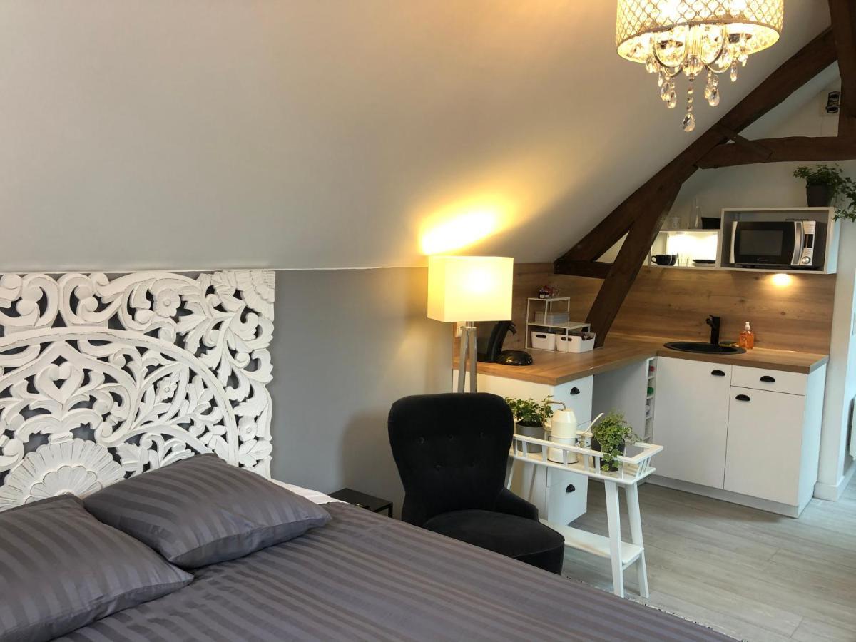 לובייה Maison Quatre Freres מראה חיצוני תמונה